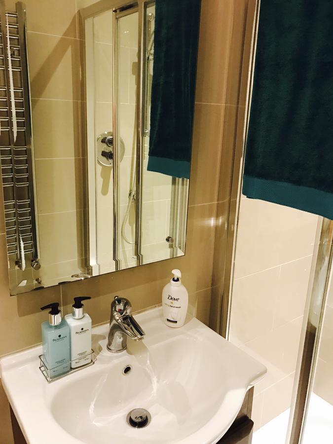 2 Drummond B&B Лондондерри Экстерьер фото